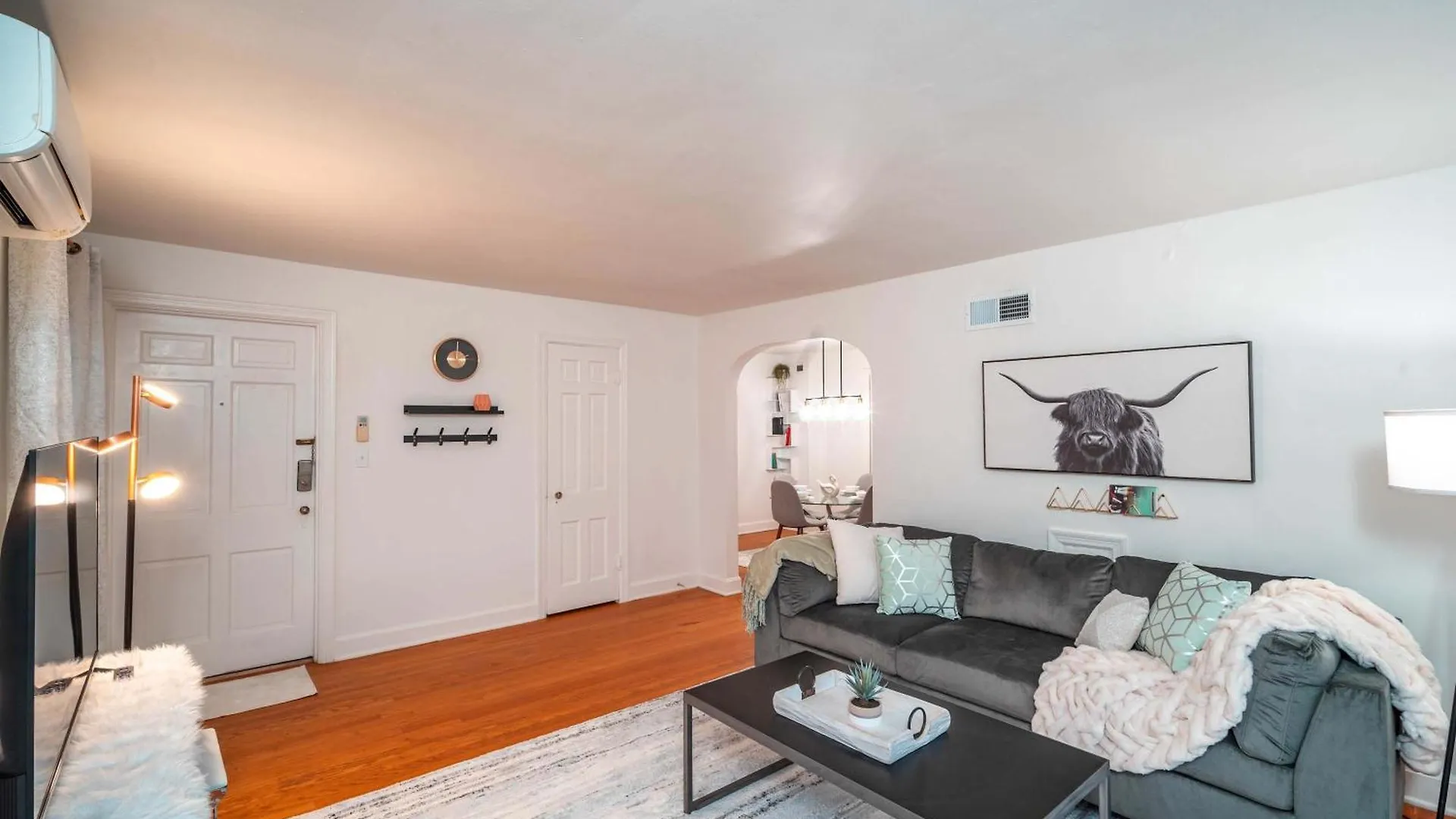 6 Spacious Units Close To Downtown & Expo Center Louisville 0*,