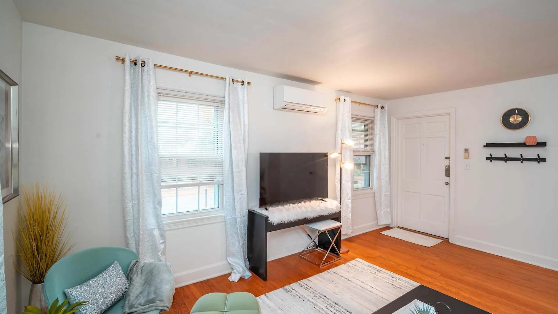 6 Spacious Units Close To Downtown & Expo Center Louisville Apartamento
